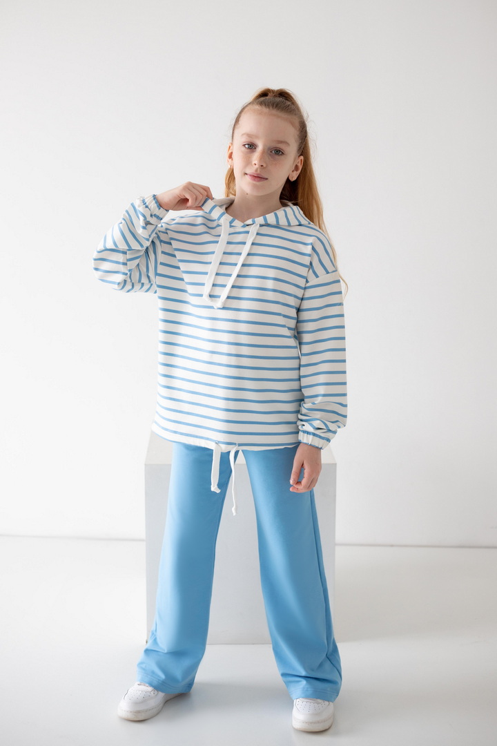 Костюм для дівчат